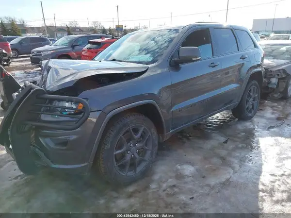 1C4RJFBG1MC769287 2021 JEEP GRAND CHEROKEE - Image 2