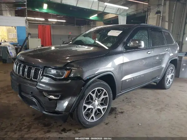 1C4RJFBG1MC831772 2021 JEEP GRAND CHEROKEE - Image 2