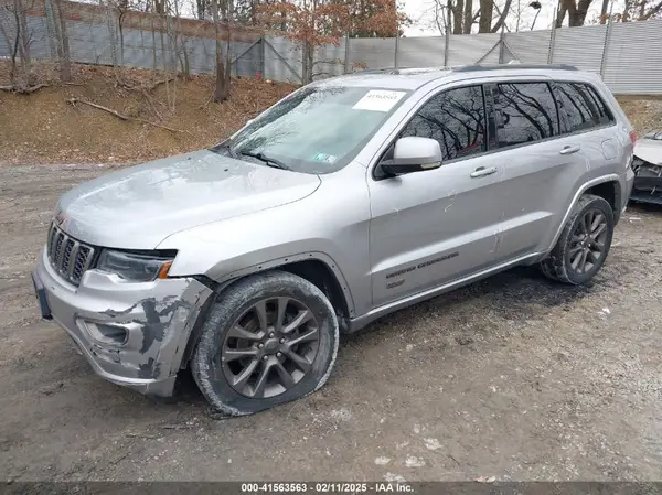 1C4RJFBG2HC622448 2017 JEEP GRAND CHEROKEE - Image 2