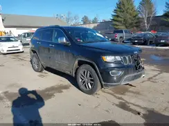 1C4RJFBG2HC628203 2017 JEEP GRAND CHEROKEE