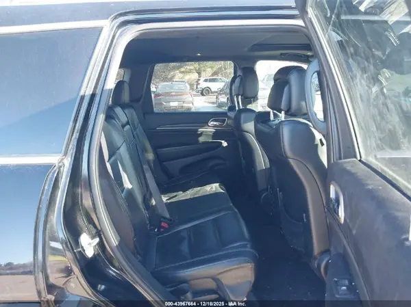 1C4RJFBG2HC628203 2017 JEEP GRAND CHEROKEE - Image 8