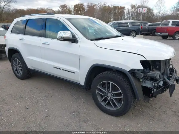 1C4RJFBG2HC644983 2017 JEEP GRAND CHEROKEE - Image 1