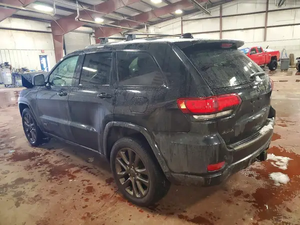 1C4RJFBG2HC647074 2017 JEEP GRAND CHEROKEE - Image 2