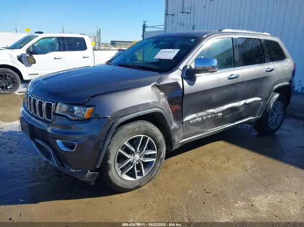 1C4RJFBG2HC674498 2017 JEEP GRAND CHEROKEE - Image 2