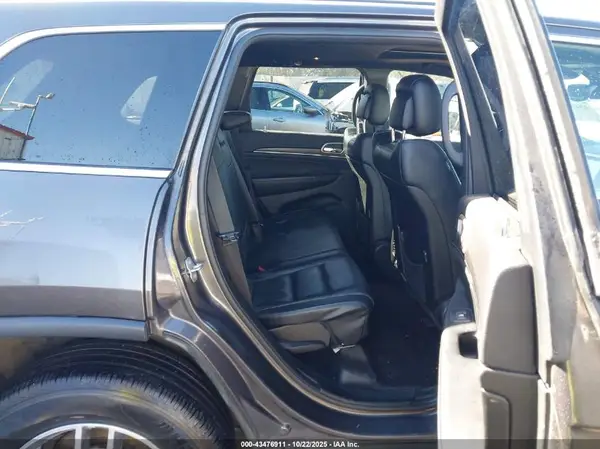 1C4RJFBG2HC674498 2017 JEEP GRAND CHEROKEE - Image 8