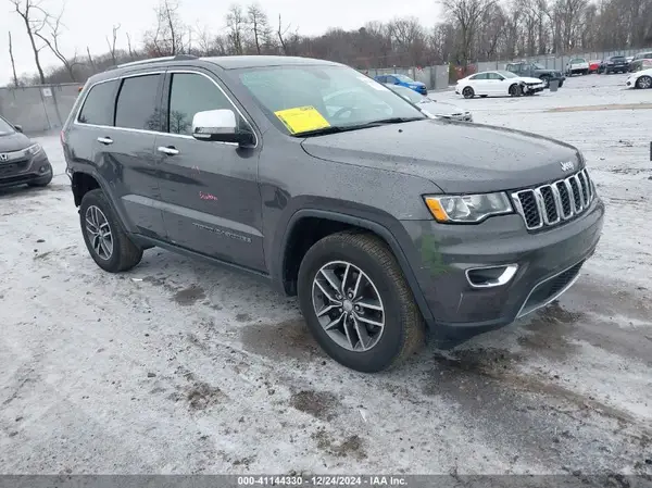 1C4RJFBG2HC676591 2017 JEEP GRAND CHEROKEE - Image 1