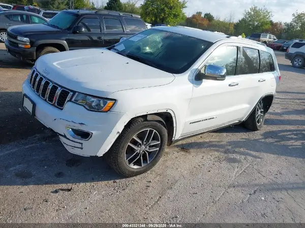 1C4RJFBG2HC778957 2017 JEEP GRAND CHEROKEE - Image 2