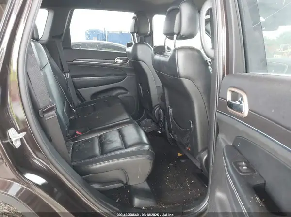 1C4RJFBG2HC802187 2017 JEEP GRAND CHEROKEE - Image 8
