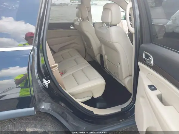 1C4RJFBG2HC802920 2017 JEEP GRAND CHEROKEE - Image 8