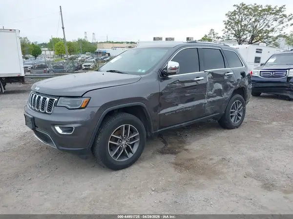 1C4RJFBG2HC812329 2017 JEEP GRAND CHEROKEE - Image 2