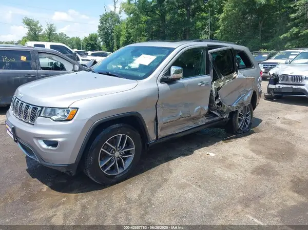1C4RJFBG2HC866083 2017 JEEP GRAND CHEROKEE - Image 2