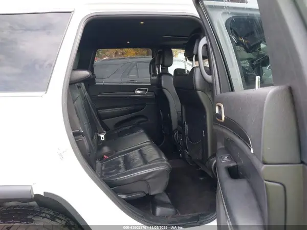 1C4RJFBG2HC900670 2017 JEEP GRAND CHEROKEE - Image 8