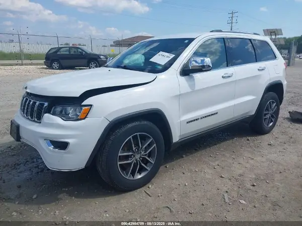 1C4RJFBG2HC942594 2017 JEEP GRAND CHEROKEE - Image 2