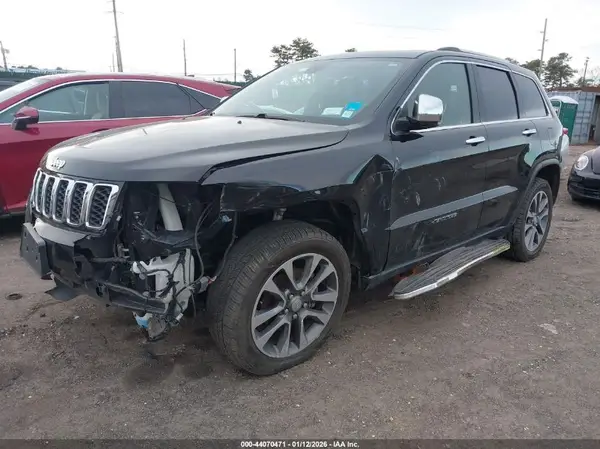1C4RJFBG2JC104717 2018 JEEP GRAND CHEROKEE - Image 2