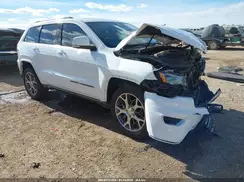 1C4RJFBG2JC129911 2018 JEEP GRAND CHEROKEE