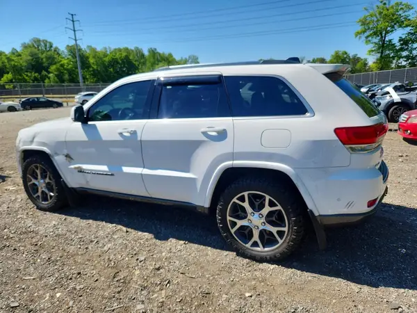 1C4RJFBG2JC135224 2018 JEEP GRAND CHEROKEE - Image 2