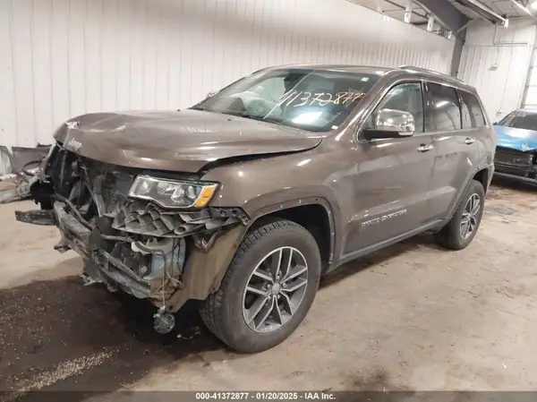 1C4RJFBG2JC139502 2018 JEEP GRAND CHEROKEE - Image 2