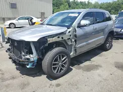 1C4RJFBG2JC241124 2018 JEEP GRAND CHEROKEE