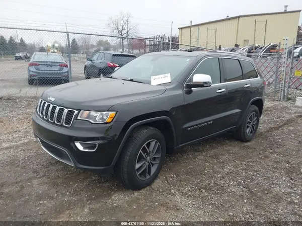 1C4RJFBG2JC321703 2018 JEEP GRAND CHEROKEE - Image 2