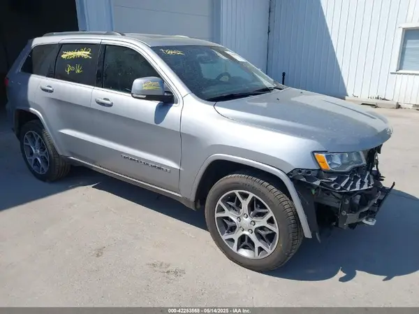 1C4RJFBG2JC324682 2018 JEEP GRAND CHEROKEE - Image 1