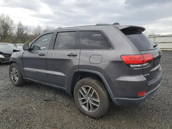 1C4RJFBG2JC363062 2018 JEEP GRAND CHEROKEE - Image 2