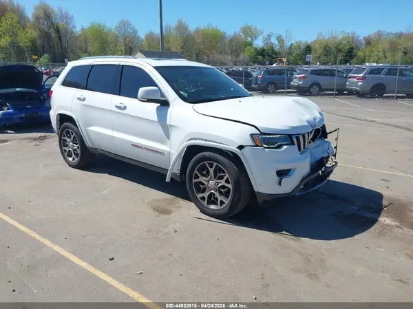1C4RJFBG2JC374921 2018 JEEP GRAND CHEROKEE - Image 1