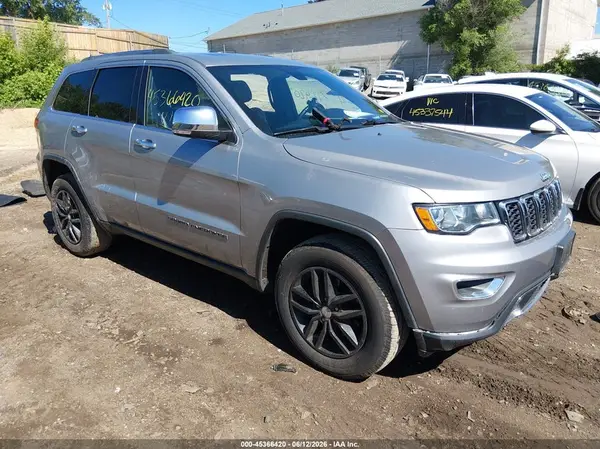 1C4RJFBG2JC379584 2018 JEEP GRAND CHEROKEE - Image 1