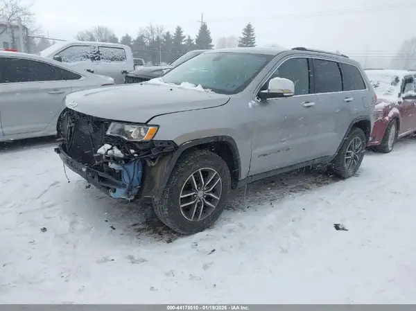 1C4RJFBG2JC465669 2018 JEEP GRAND CHEROKEE - Image 2
