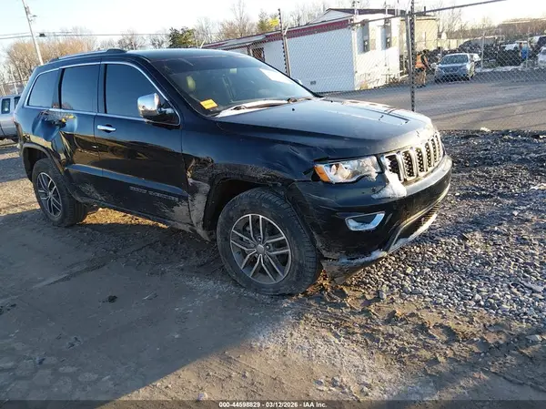 1C4RJFBG2JC478163 2018 JEEP GRAND CHEROKEE - Image 1