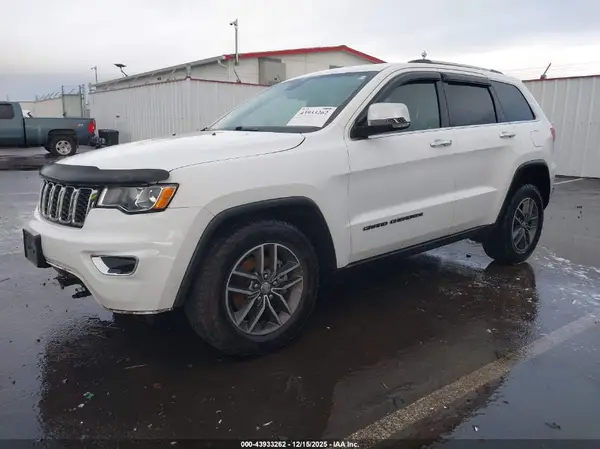 1C4RJFBG2JC499532 2018 JEEP GRAND CHEROKEE - Image 2