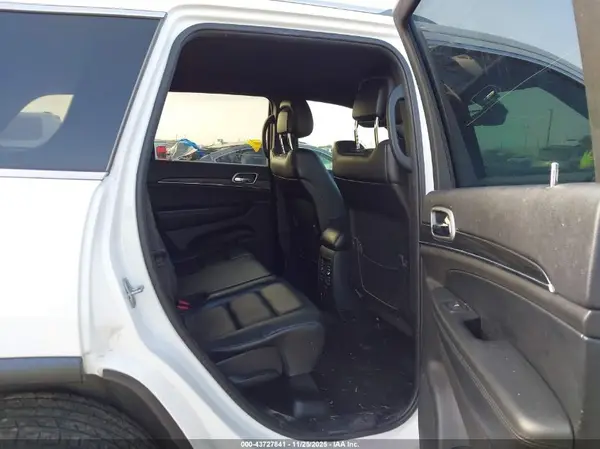 1C4RJFBG2KC553980 2019 JEEP GRAND CHEROKEE - Image 8