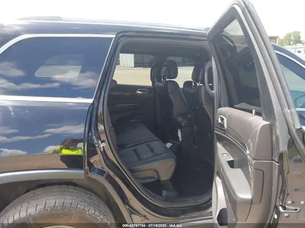 1C4RJFBG2KC591225 2019 JEEP GRAND CHEROKEE - Image 8
