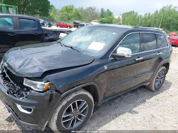 1C4RJFBG2KC642657 2019 JEEP GRAND CHEROKEE - Image 2