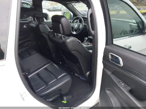 1C4RJFBG2KC697464 2019 JEEP GRAND CHEROKEE - Image 8