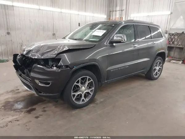 1C4RJFBG2KC782000 2019 JEEP GRAND CHEROKEE - Image 2
