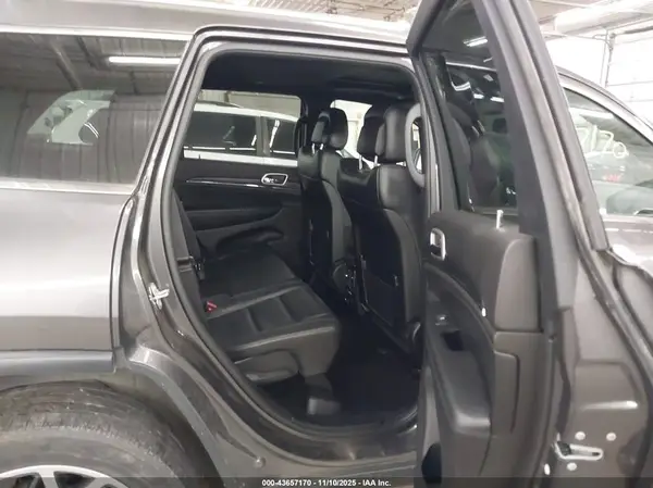 1C4RJFBG2KC782000 2019 JEEP GRAND CHEROKEE - Image 8