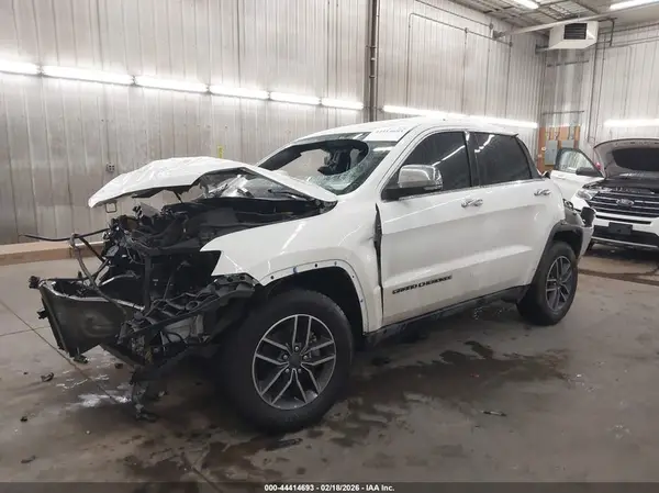 1C4RJFBG2KC855673 2019 JEEP GRAND CHEROKEE - Image 2