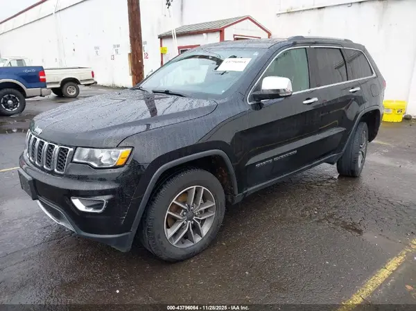 1C4RJFBG2LC120533 2020 JEEP GRAND CHEROKEE - Image 2