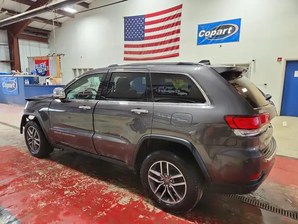 1C4RJFBG2LC238467 2020 JEEP GRAND CHEROKEE - Image 2