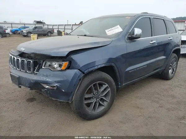 1C4RJFBG2LC239747 2020 JEEP GRAND CHEROKEE - Image 2
