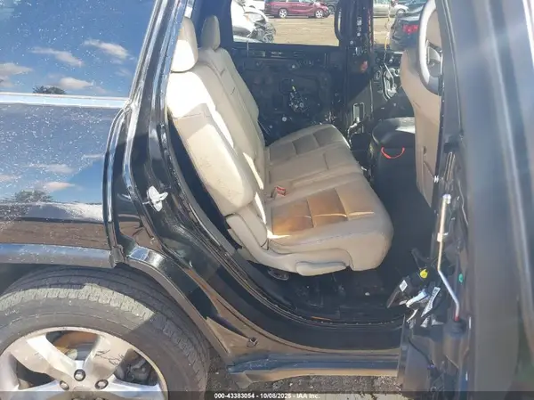 1C4RJFBG2LC243975 2020 JEEP GRAND CHEROKEE - Image 8