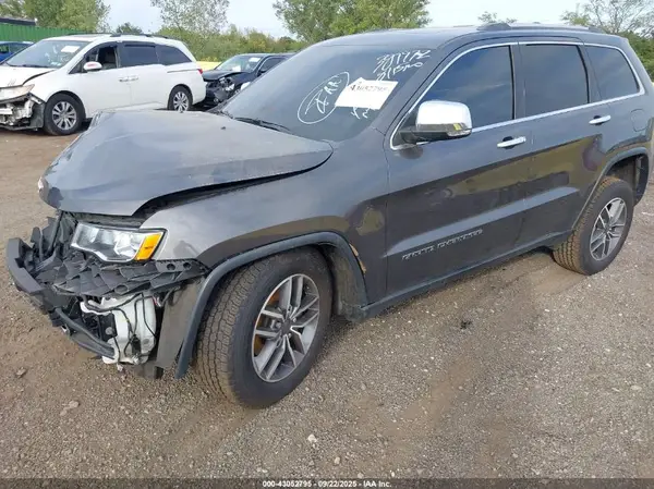 1C4RJFBG2LC389972 2020 JEEP GRAND CHEROKEE - Image 2
