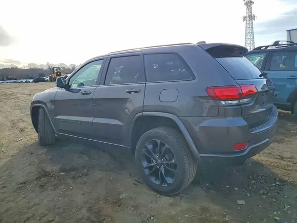 1C4RJFBG2MC768018 2021 JEEP GRAND CHEROKEE - Image 2