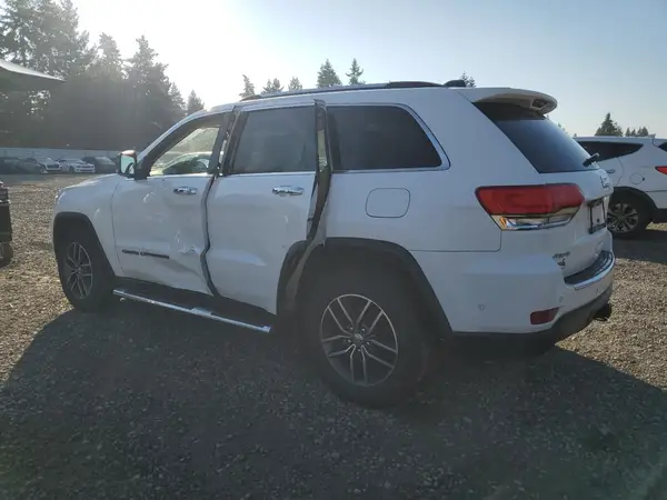 1C4RJFBG3HC617520 2017 JEEP GRAND CHEROKEE - Image 2
