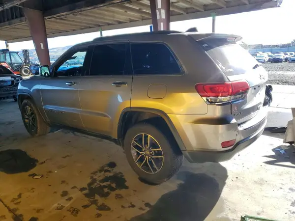 1C4RJFBG3HC634995 2017 JEEP GRAND CHEROKEE - Image 2