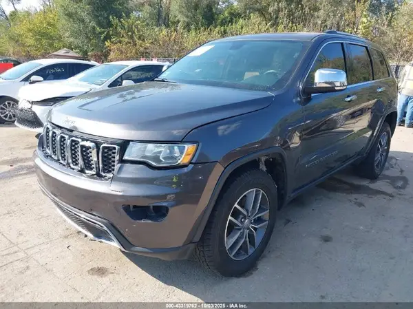 1C4RJFBG3HC668483 2017 JEEP GRAND CHEROKEE - Image 2