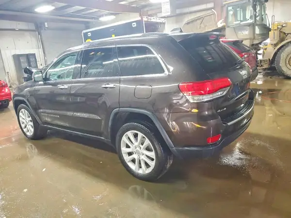 1C4RJFBG3HC682870 2017 JEEP GRAND CHEROKEE - Image 2