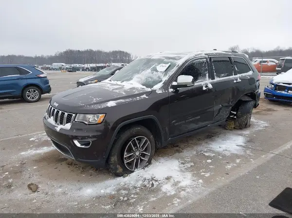 1C4RJFBG3HC694534 2017 JEEP GRAND CHEROKEE - Image 2