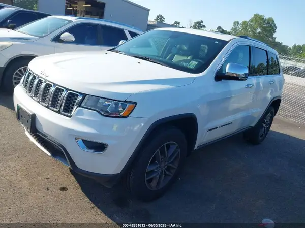 1C4RJFBG3HC699359 2017 JEEP GRAND CHEROKEE - Image 2