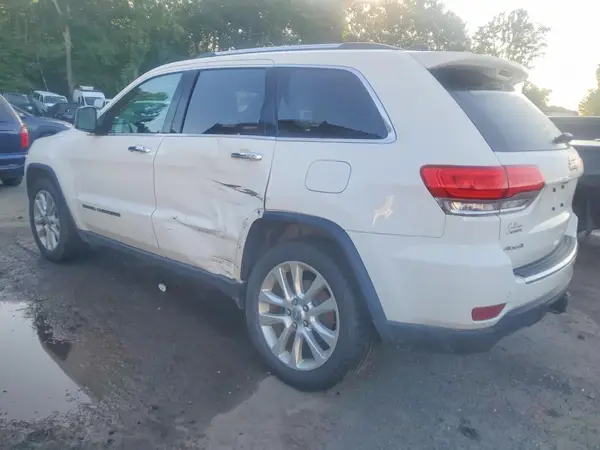 1C4RJFBG3HC707170 2017 JEEP GRAND CHEROKEE - Image 2